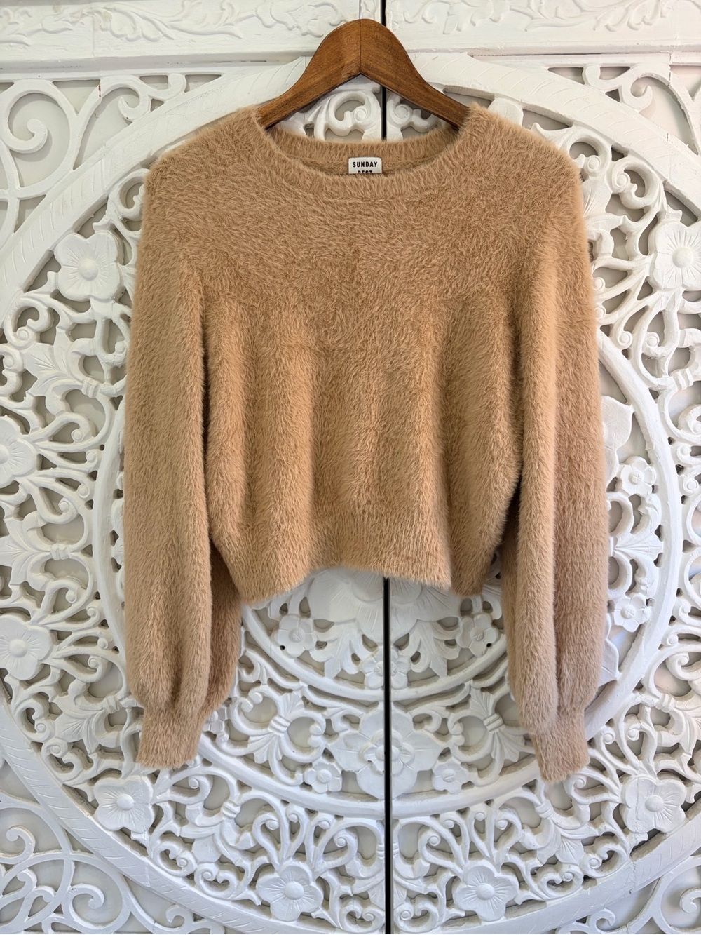 Sunday Best Fuzzy Cropped Sweater Camel Tan Size L